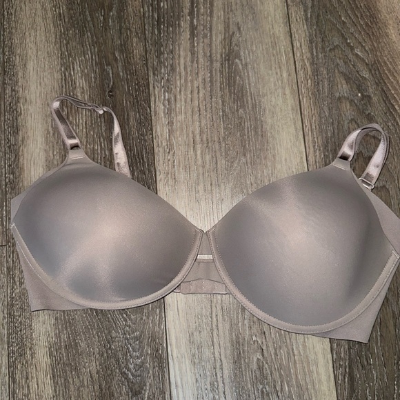 Warner's Other - Elegant Gray Women's Bra - NEW WITHOUT TAGS